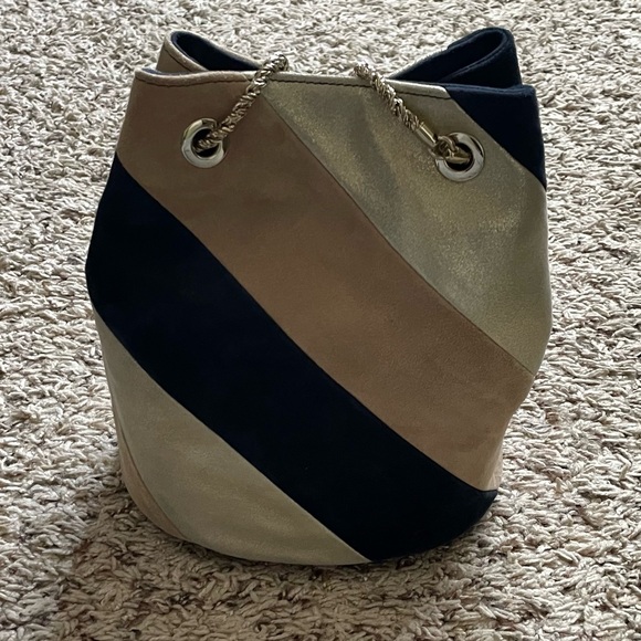 Sezane Hope bucket bag - Picture 3 of 4
